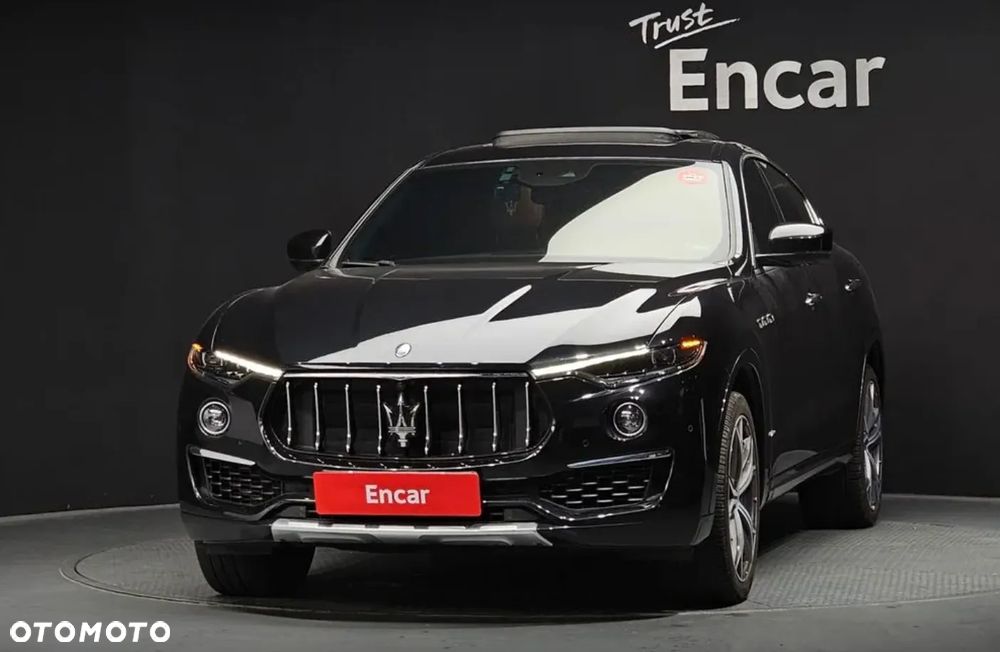 Maserati Levante S Q4 GranLusso - 4