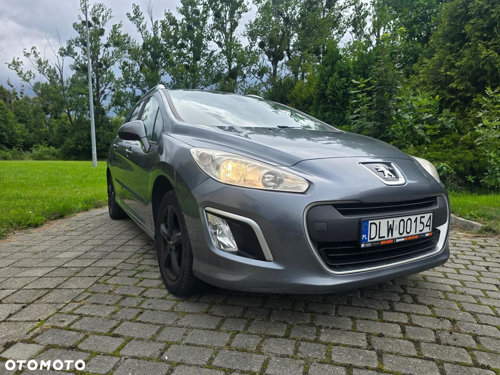 Peugeot 308 HDi FAP 165 Automatik Allure - 2