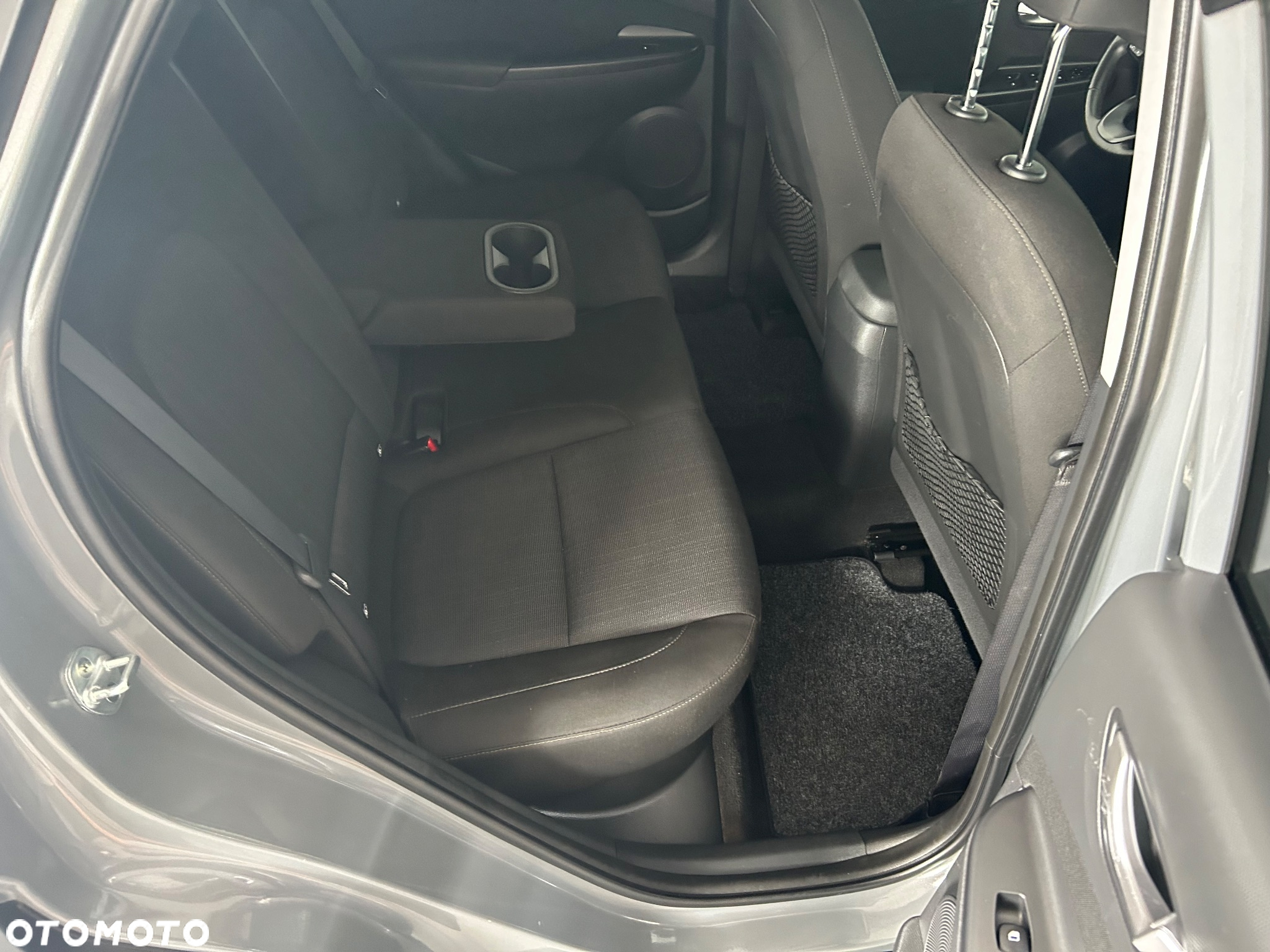 Hyundai Kona 1.6 GDI DCT Hybrid Premium - 26