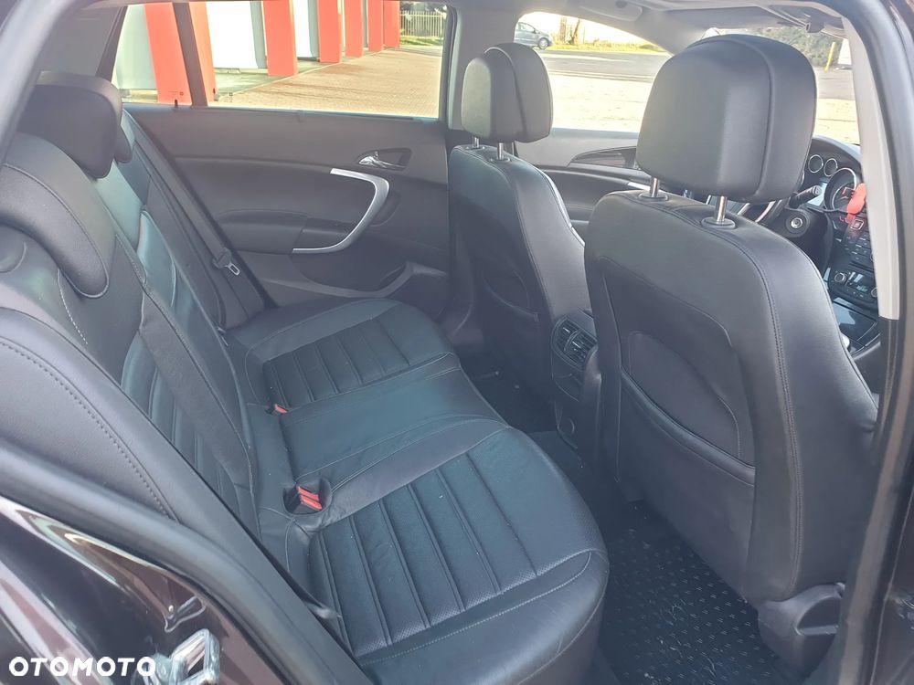Opel Insignia - 14