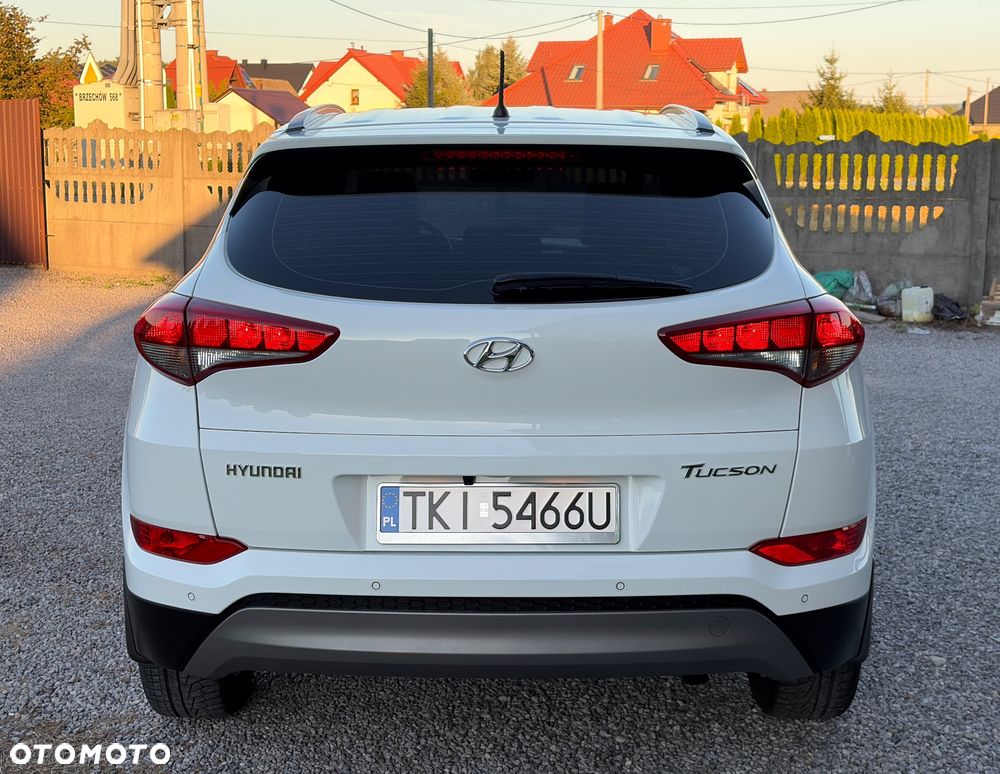 Hyundai Tucson 2.0 CRDI 2WD Style - 6