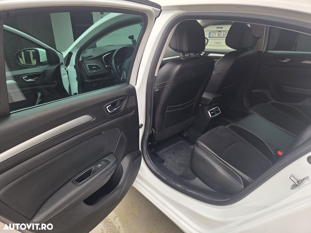 Renault Megane TCe 140 GPF Intens - 9