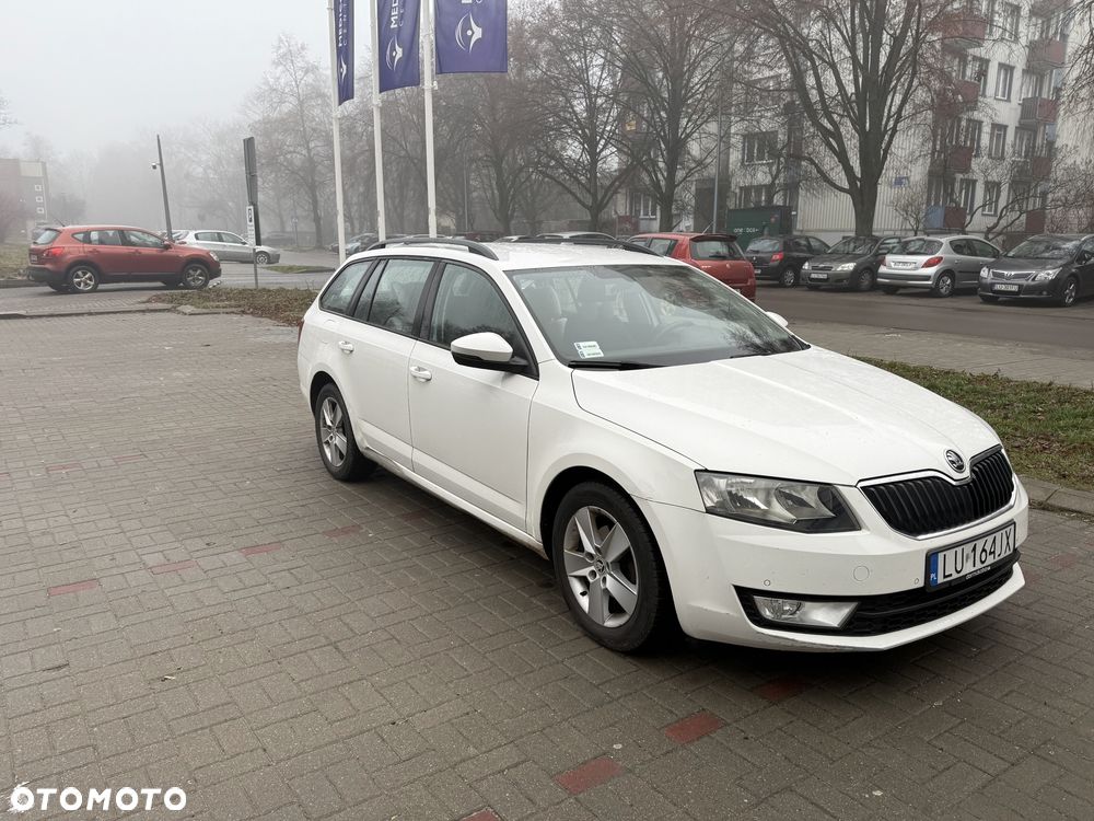 Skoda Octavia 1.6 TDI Ambition - 4