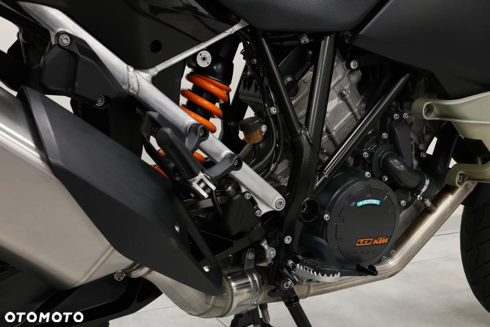 KTM Adventure - 23