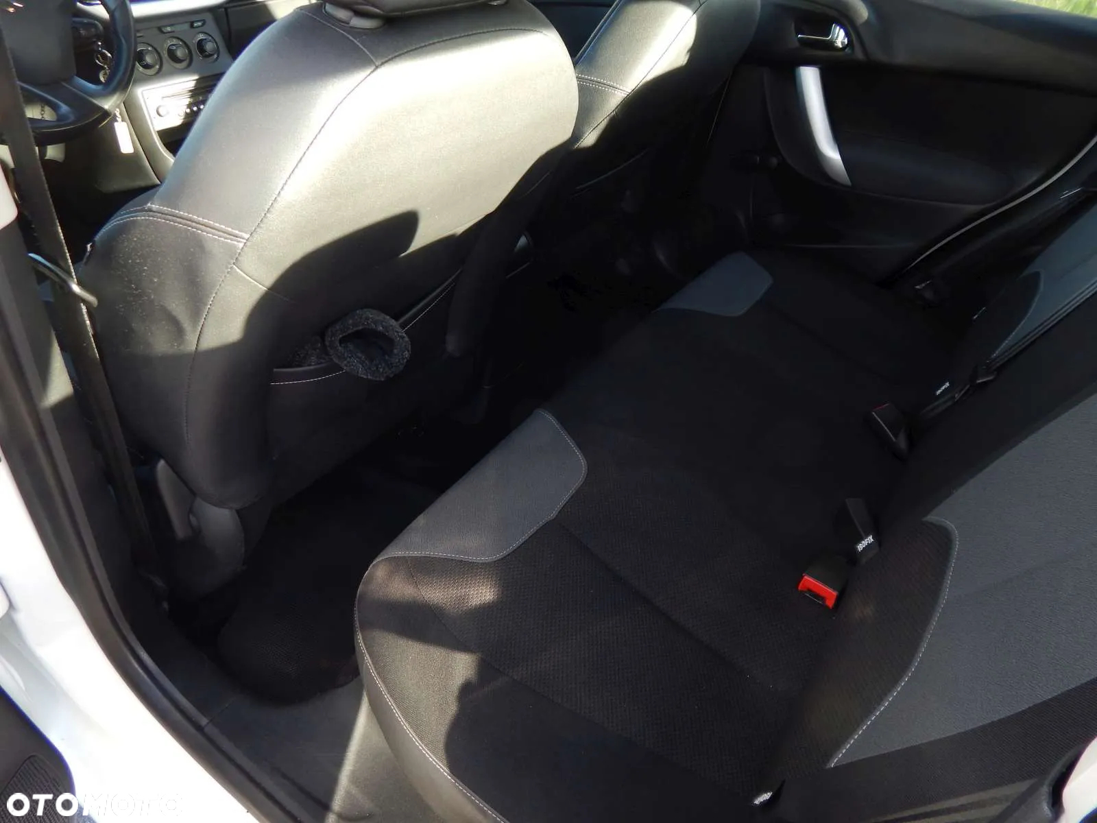 Citroën C3 1.4 HDi Attraction - 14
