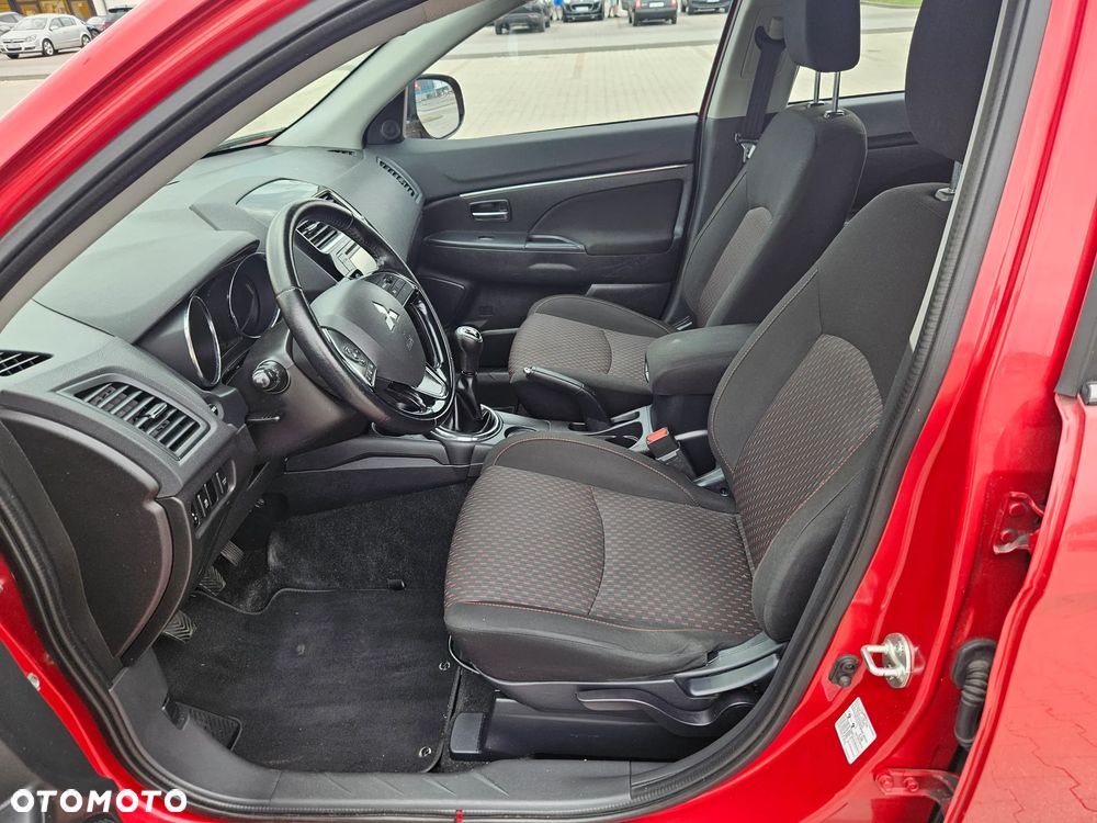 Mitsubishi ASX - 11