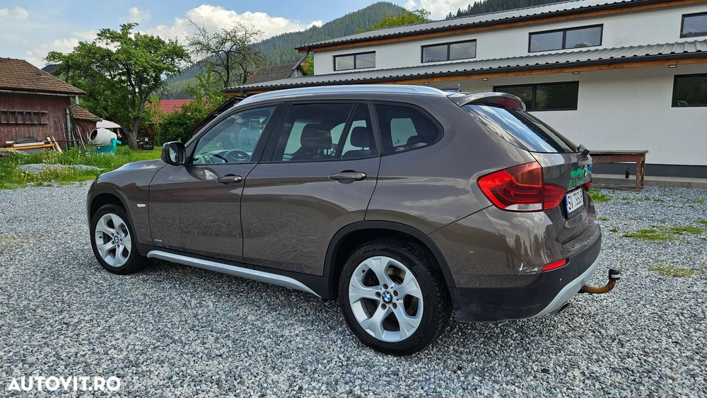 BMW X1 xDrive18d Aut. Sport Line - 6