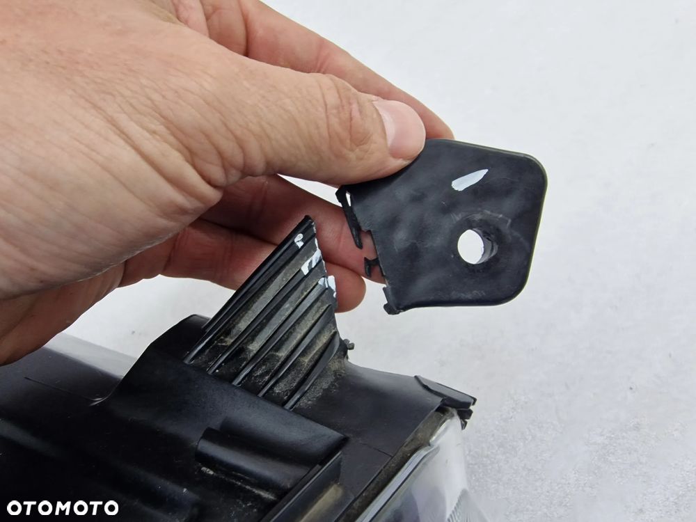 CITROEN JUMPY 3 III 16- PRAWA LAMPA PRZEDNIA PRZÓD , NR 9808567680 , NR AUKCJI LA578 - 9