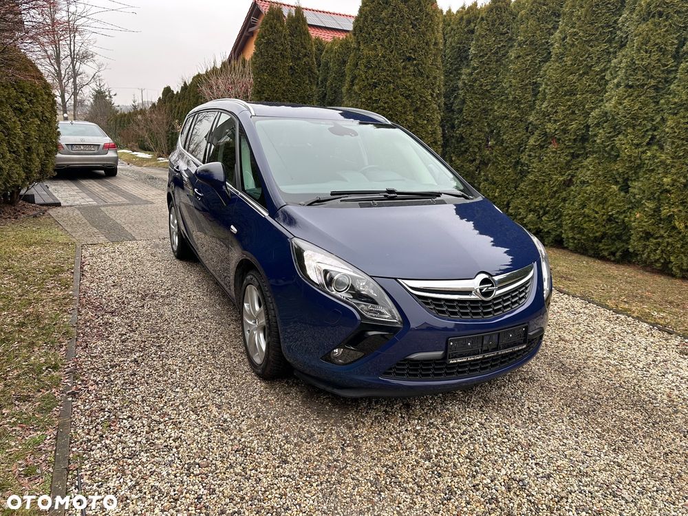 Opel Zafira - 2