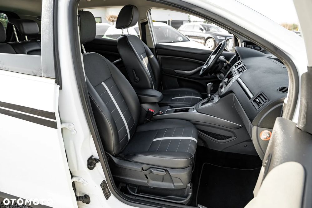 Ford Kuga 2.5 4x4 White Magic - 27