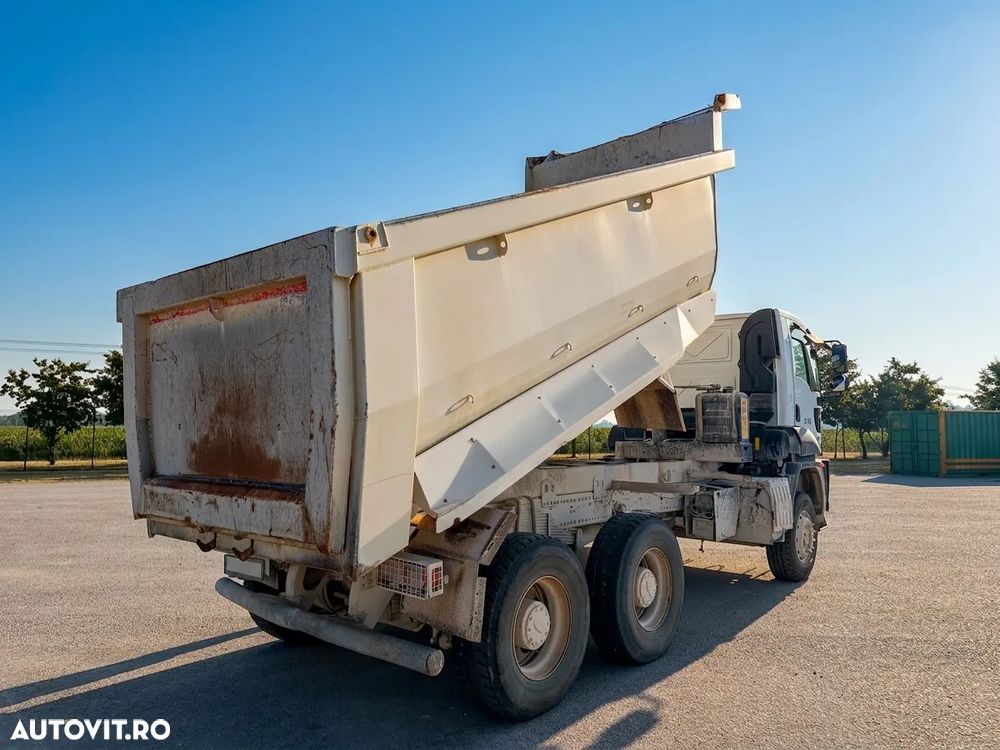 Ford Cargo 3542 D - 2