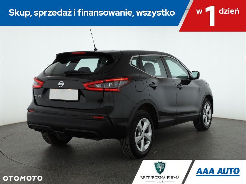 Nissan Qashqai - 6