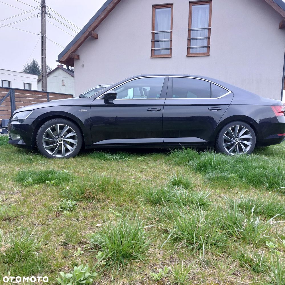 Skoda Superb 2.0 TDI L&K DSG - 6