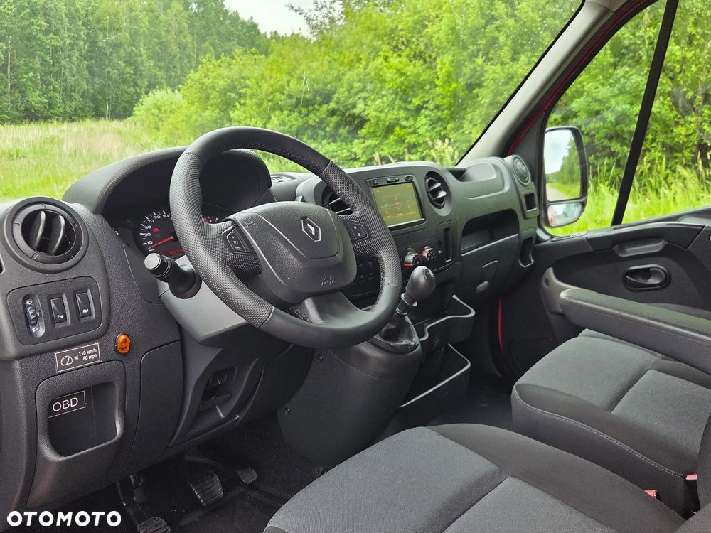 Renault Master - 32