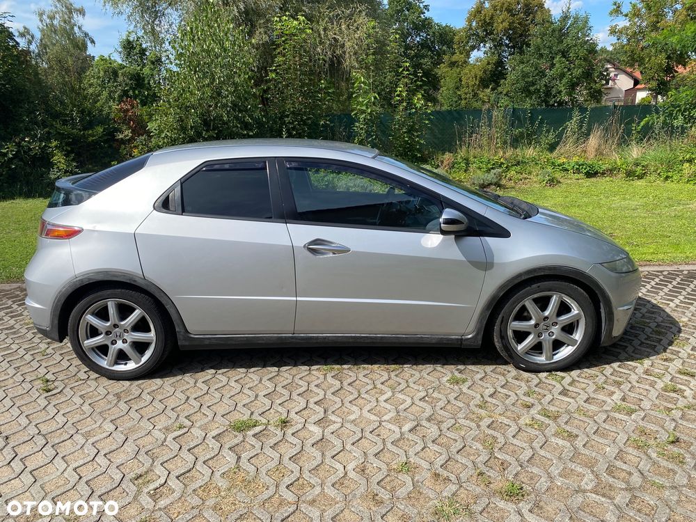Honda Civic 2.2i-CTDi Comfort - 1