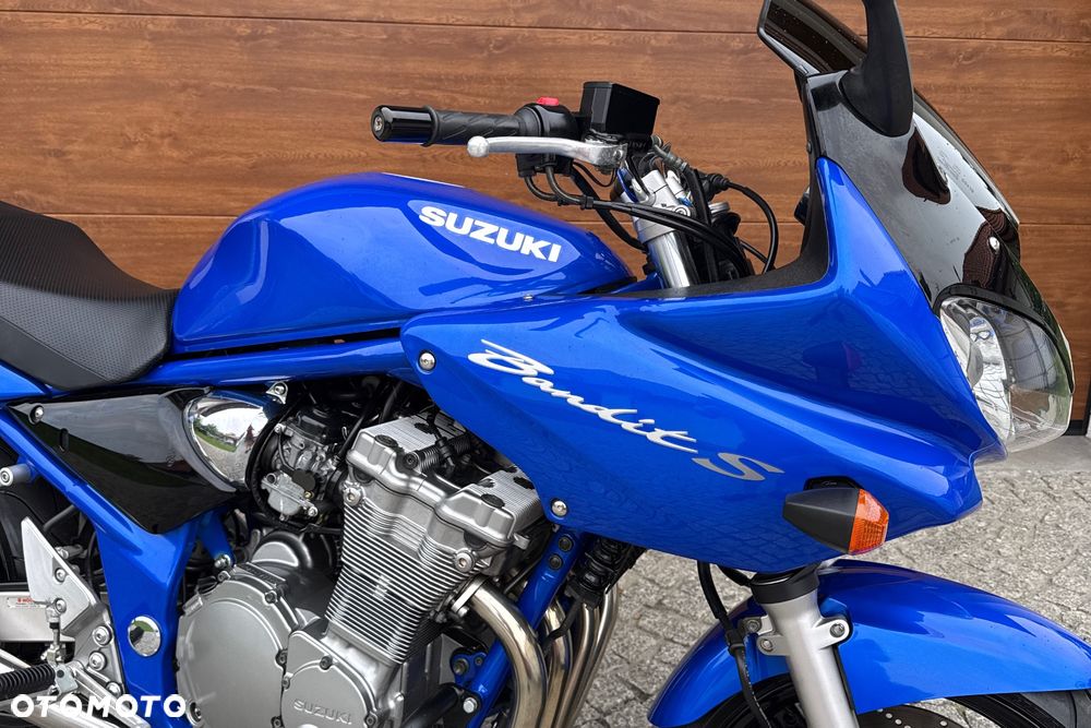 Suzuki Bandit - 6