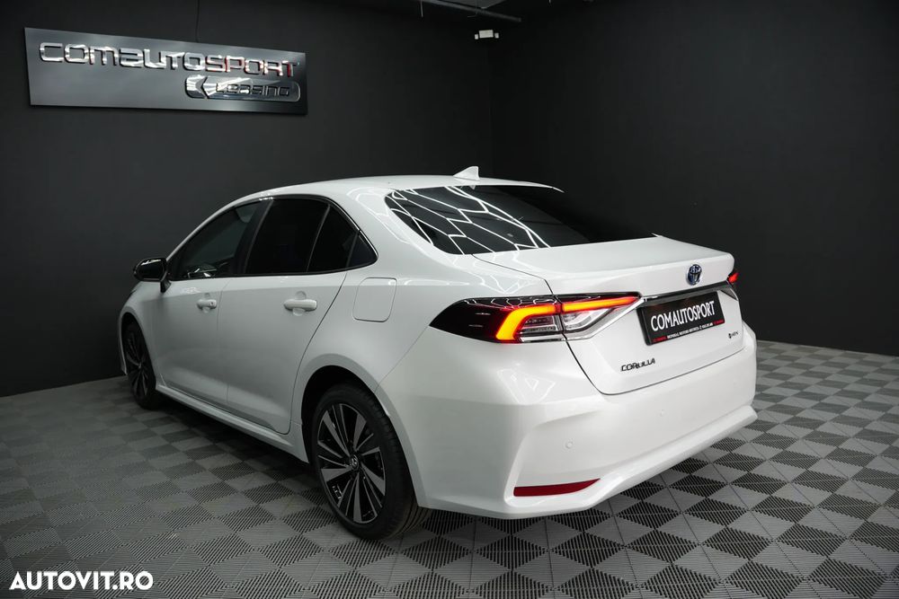 Toyota Corolla 1.8 HSD Dynamic - 4