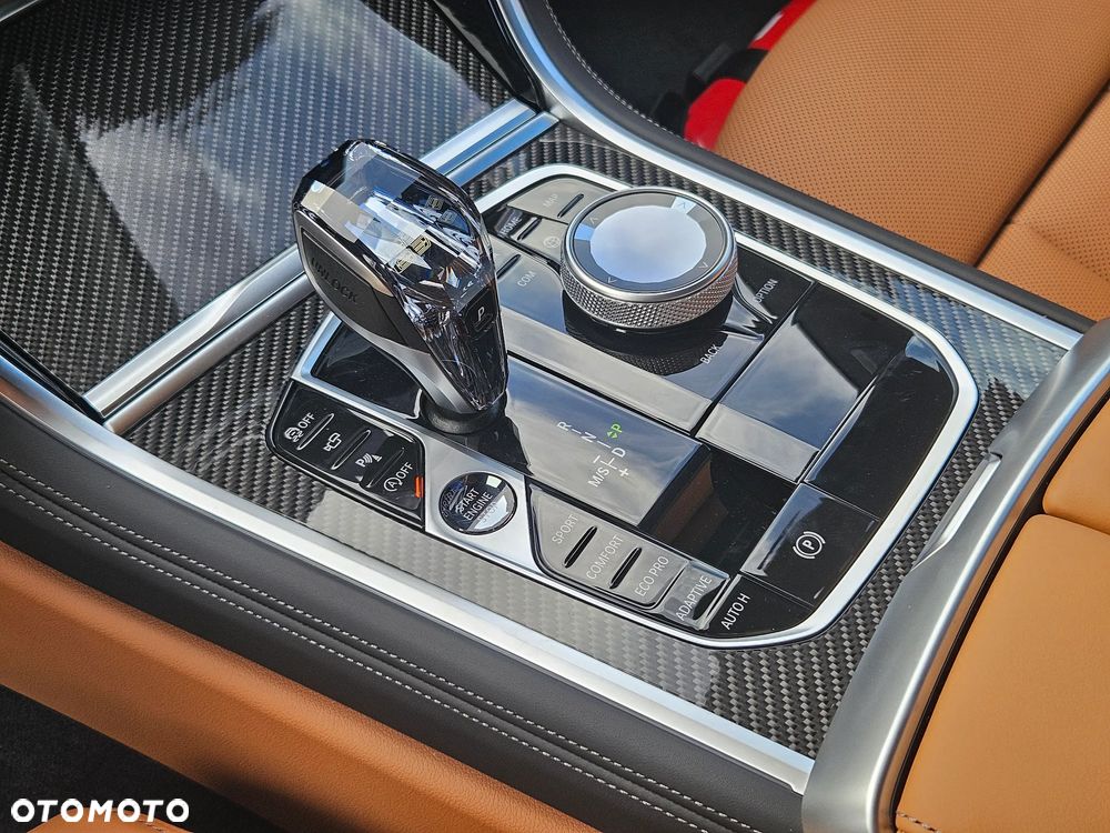 BMW Seria 8 840i xDrive - 15