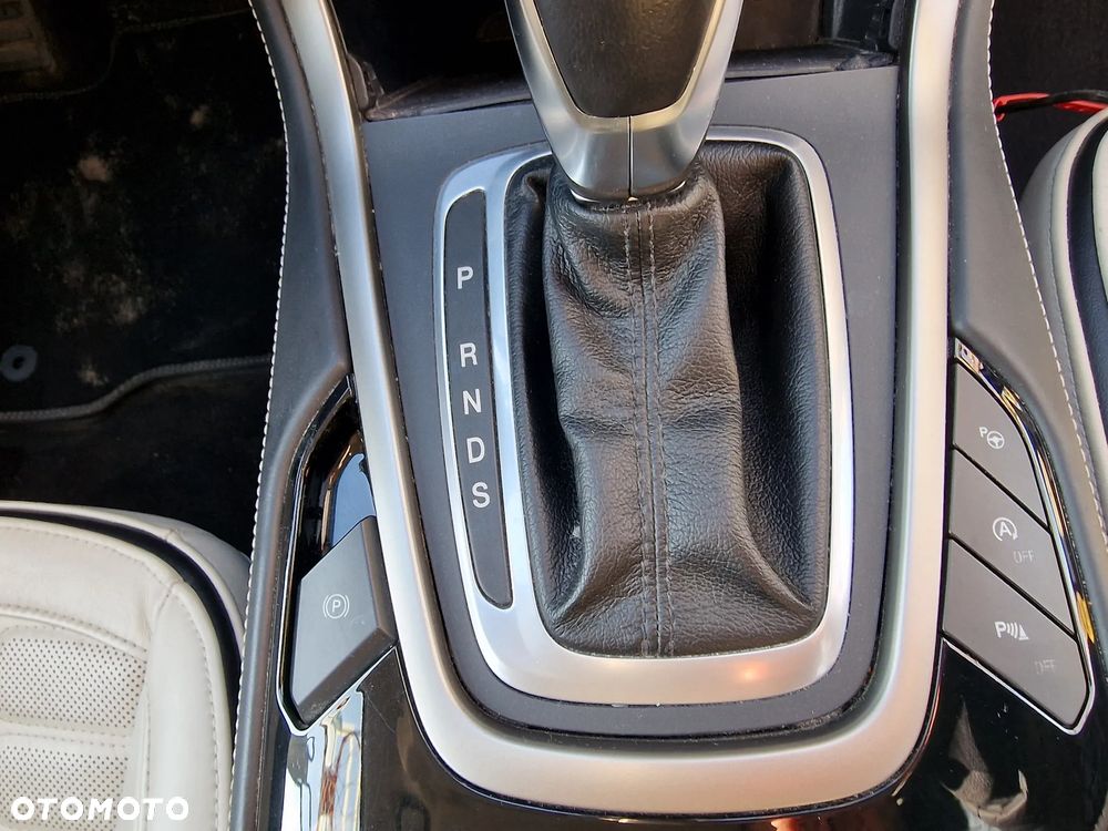 Ford S-Max 2.0 EcoBoost Vignale - 17