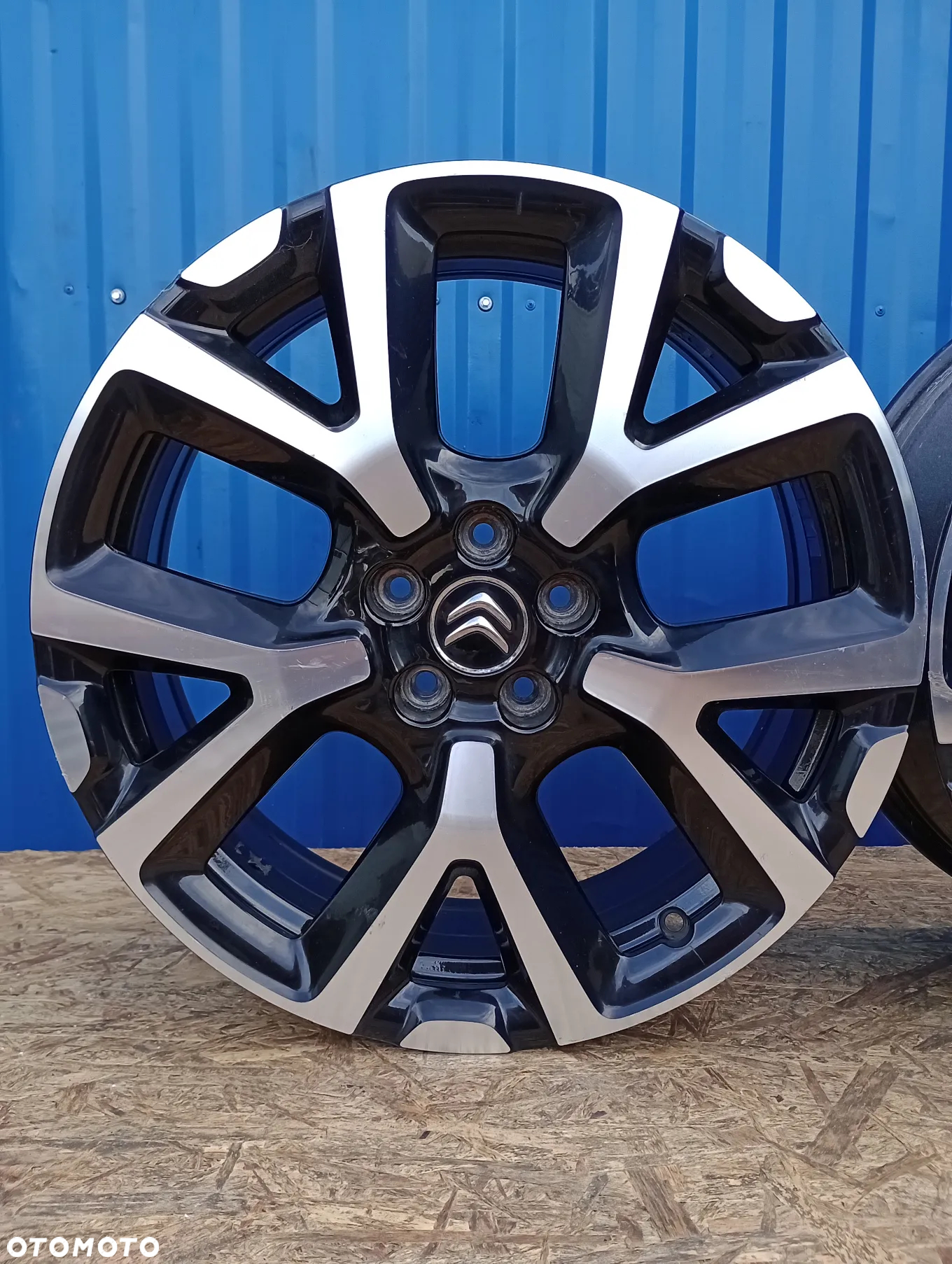 FELGI ALUMINIOWE 5x108 R19 7J ET38 CITROEN C5 AIRCROSS DS AUTOMOBILES DS4 - 3