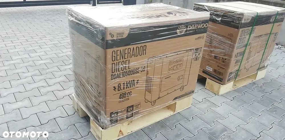 Daewoo Daewoo DDAE10500DSE-3G - 3 Daewoo Daewoo DDAE10500DSE-3G - 4 Daewoo Daewoo DDAE10500DSE-3G - 5 Daewoo Daewoo DDAE10500DSE-3G - 6 Daewoo Daewoo DDAE10500DSE-3G - 7 Daewoo Daewoo DDAE10500DSE-3G - 8 Daewoo Daewoo DDAE10500DSE-3G - 9 Daewoo Daewoo DDAE10500DSE-3G - 10 Daewoo Daewoo DDAE10500DSE-3G - 1 Daewoo Daewoo DDAE10500DSE-3G - 2 Daewoo Daewoo DDAE10500DSE-3G - 3 Daewoo Daewoo DDAE10500DSE-3G - 4 Daewoo Daewoo DDAE10500DSE-3G - 5 Daewoo Daewoo DDAE10500DSE-3G - 6 Daewoo Daewoo DDAE10500DSE-3G - 7 Daewoo Daewoo DDAE10500DSE-3G - 8 Daewoo Daewoo DDAE10500DSE-3G - 9 Daewoo Daewoo DDAE10500DSE-3G - 10 Opis  Zgłoś AGREGAT PRĄDOTWÓRCZY    cena netto: 10480 zł    DANE TECHNICZNE:    Maksymalna moc:    8.1kVA (400V)    7,3kVA (230V)    Moc znamionowa:    7,5kVA (400V)    6,7kVA (230V)    Moc silnika: 15 KM    Pojemność: 498 cc    Pojemność zbiornika paliwa: 15 l    Pojemność zbiornika oleju: 1,65 l    Współczynnik mocy: 1,25    Gniazdo: 1 x 16 A - 1 x 32 A    Wyjście 12V:    Bateria: 36AH    Poziom hałasu w 7M: 72 - 74 dBA    Waga netto: 165 kg    Wymiary: 880 x 560 x 720    OZNACZENIE SILNIKA AGREGATU:    Daewoo DDAE10500DSE-3G    STAN:    NOWY, ORYGINAŁ    numer magazynowy:    108091 dostępne od ręki .     Pokaż pełny opis 22 kwietnia 2025 13:15   ID: 6124923127  Szczegóły Podstawowe  Marka pojazdu  Daewoo  Model pojazdu  Daewoo DDAE10500DSE-3G  Rok produkcji  2022  Stan  Nowy  Bezwypadkowy  Tak  Kup ten pojazd na raty  Oblicz  Finansowanie reklama Potrzebujesz finansowania?  Ustaw warunki kredytu jaki Cię interesuje - na tej podstawie wybierzemy ofertę dostosowaną do Twoich potrzeb.  Kwota finansowania (PLN)   12 890 PLN Min. 1 000 PLN - Maks. 300 000 PLN  Okres (miesiące)   48  4 lata   60  5 lat   84  7 lat   96  8 lat   120  10 lat   Zapytaj o finansowanie Informacje o sprzedającym FHU Auto-Tech  Sprzedający profesjonalny  Sprzedający na OTOMOTO od 2018  Kontakt bezpośredni   Napisz  Wyświetl numer Więcej opcji kontaktu  Zobacz więcej ofert (1141) tego sprzedawcy  Znajdź na mapie  Zawiła 51b - 30-442 Kraków, Małopolskie (Polska)   Daewoo Daewoo DDAE10500DSE-3G - 6