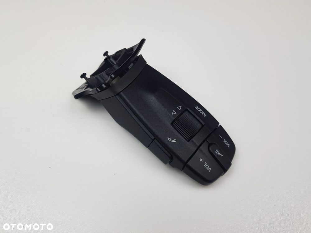 Przełącznik Manetka Sterowanie radia Seat Ibiza IV 5J0959849 - 2