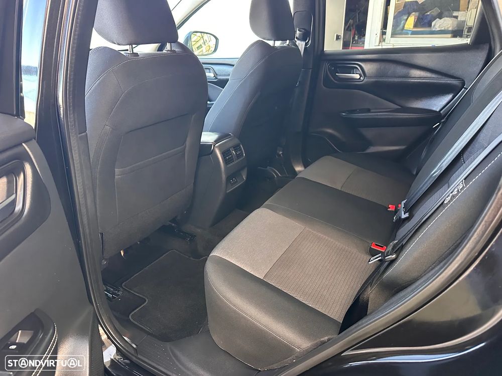 Nissan Qashqai 1.3 DIG-T N-Connecta J18 - 7