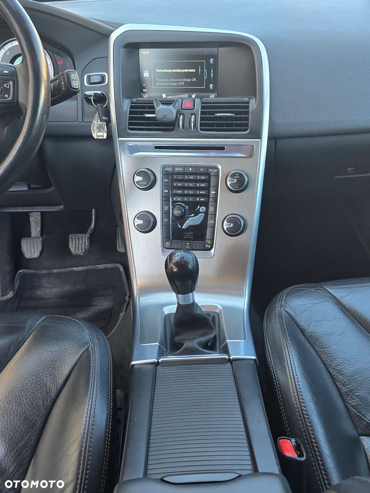 Volvo XC 60 D4 Summum - 8