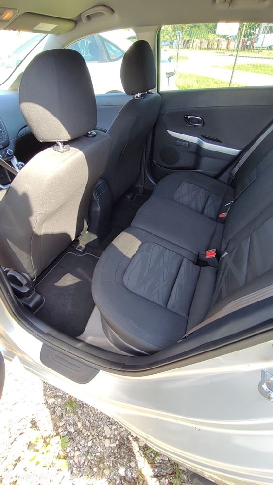Kia Ceed 1.6 GDI Business Line - 9