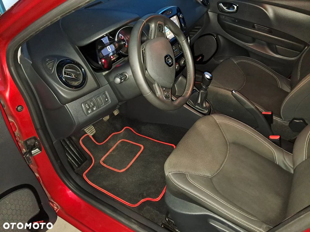 Renault Clio - 13
