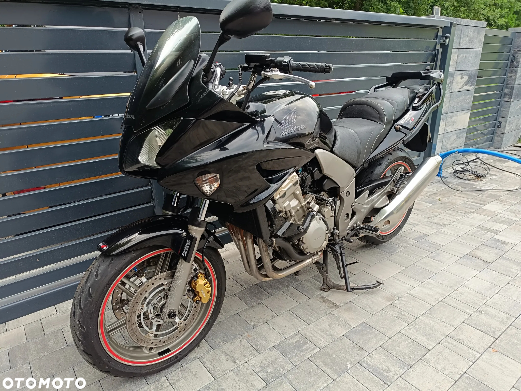 Honda CBF - 16