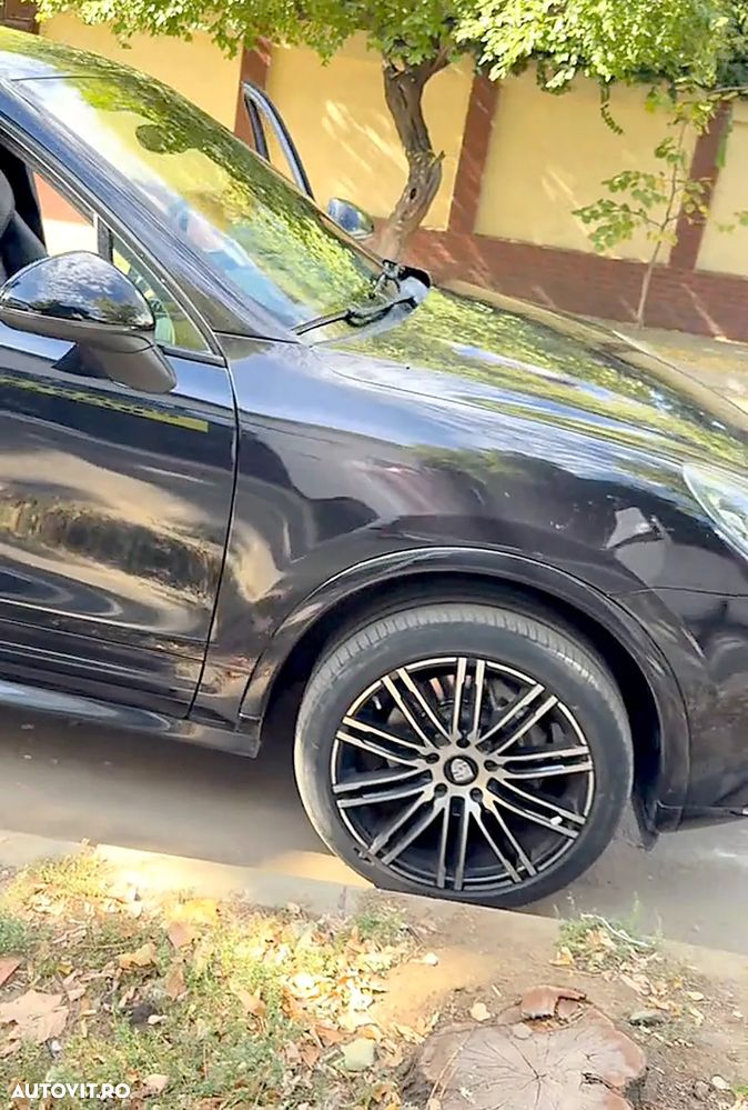 Porsche Cayenne 2017 photo 2