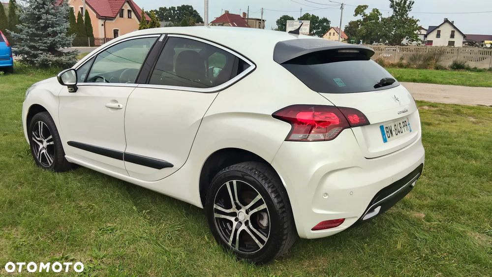 Citroën DS4 HDi 165 Pure Pearl - 3