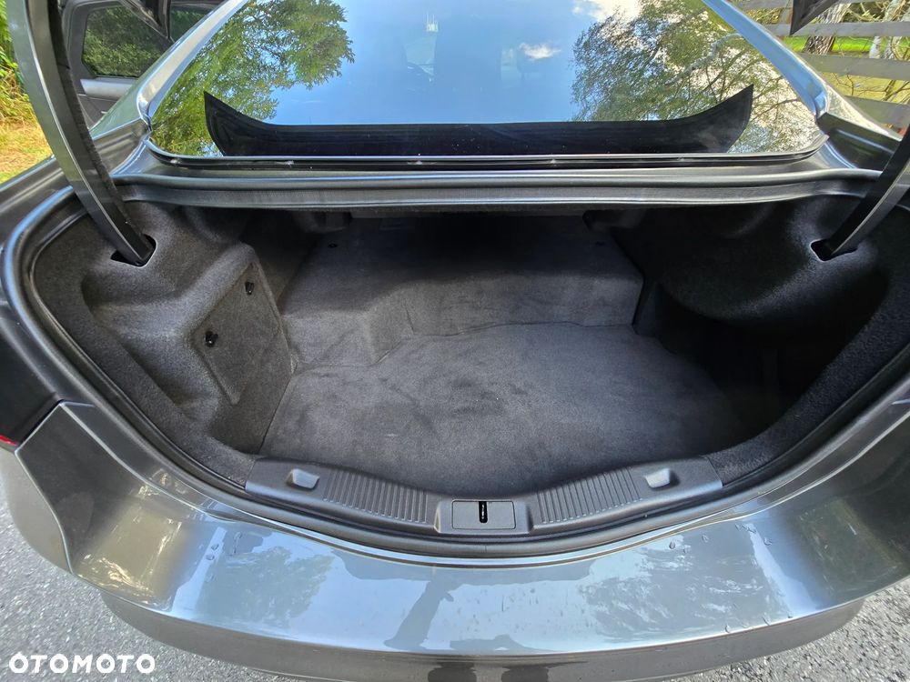 Ford Mondeo Vignale 2.0 Hybrid - 29