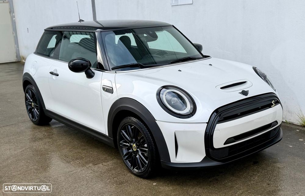 MINI 3 Portas Cooper E Classic - 13