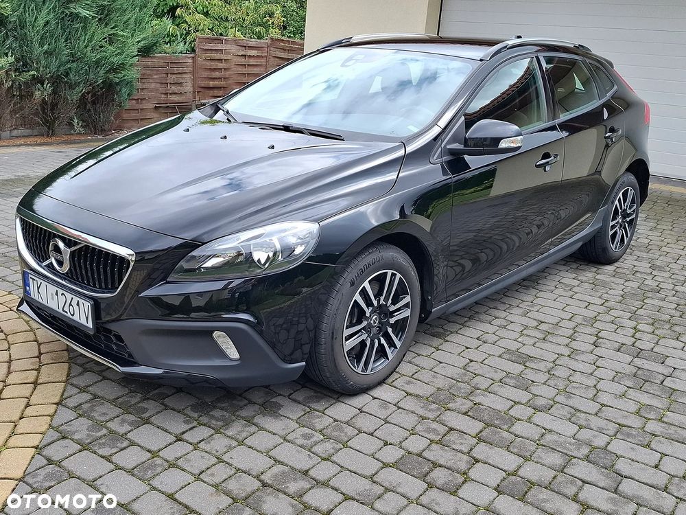 Volvo V40 Cross Country - 14