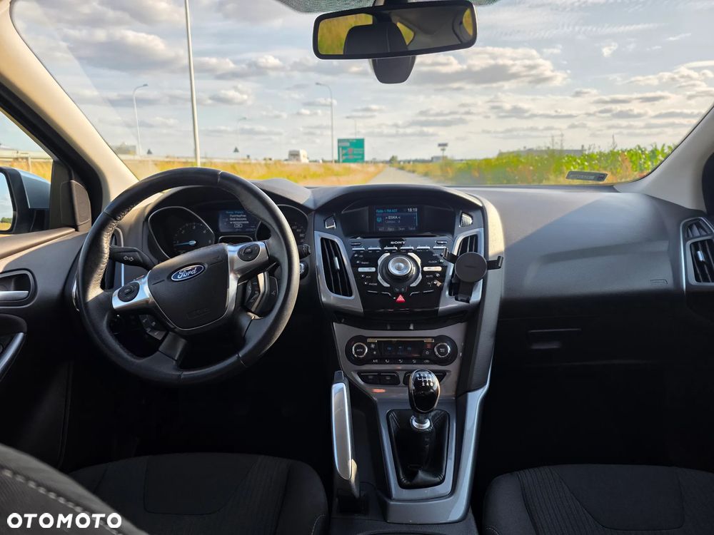 Ford Focus 1.6 TDCi DPF Start-Stopp-System Titanium - 18