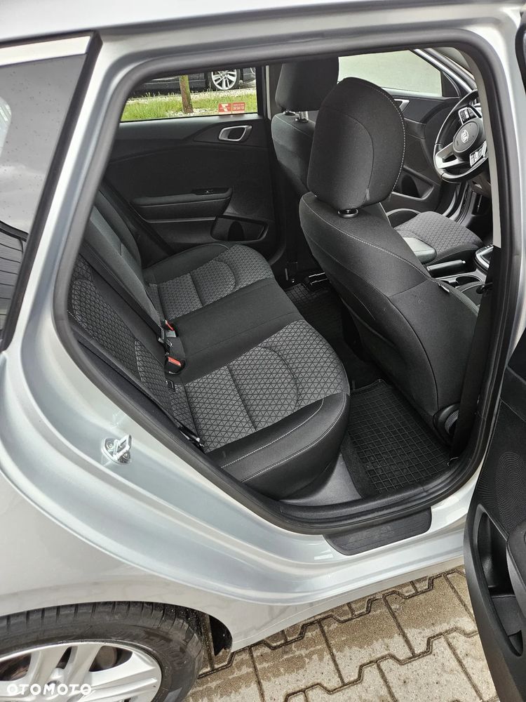 Kia Ceed 1.5 T-GDI L - 13
