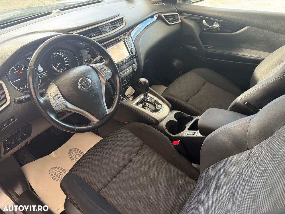 Nissan Qashqai 1.6 DCI Start/Stop X-TRONIC N-Connecta - 3