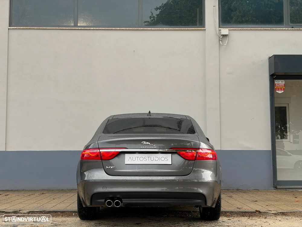 Jaguar XF 20d Aut. Prestige - 21