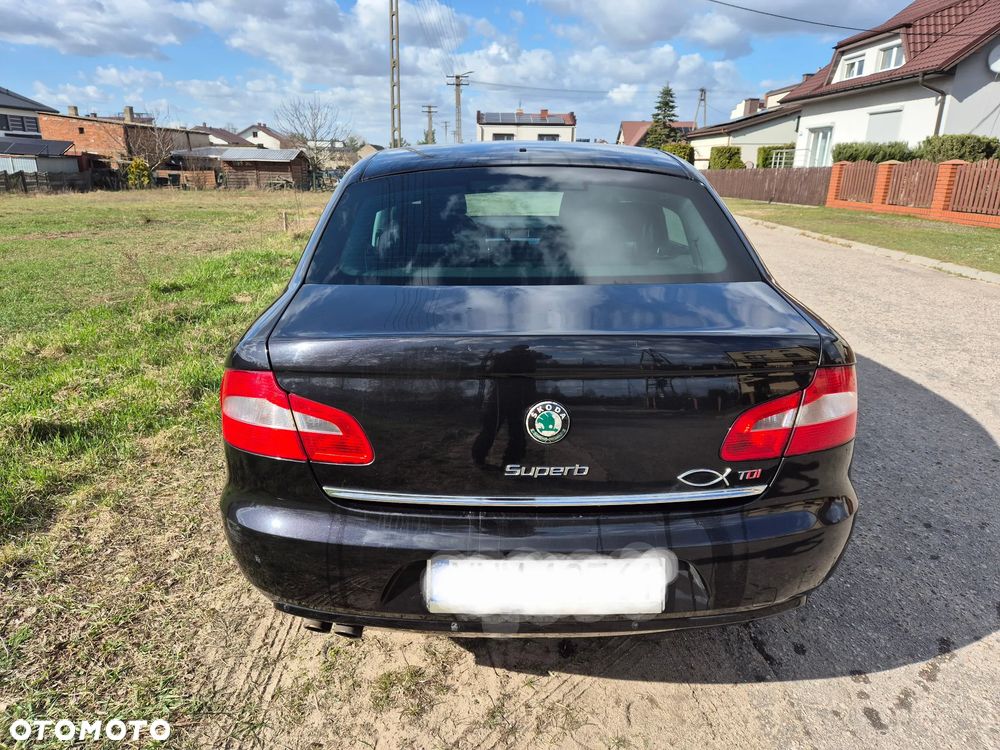Skoda Superb - 2