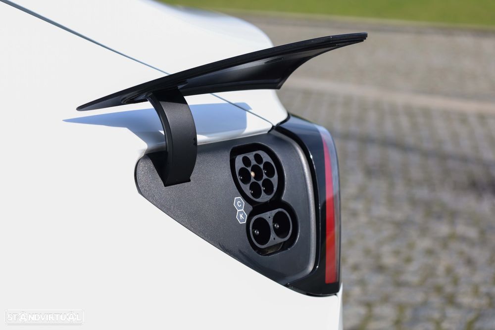 Tesla Model 3 Tração Traseira Standard - 13