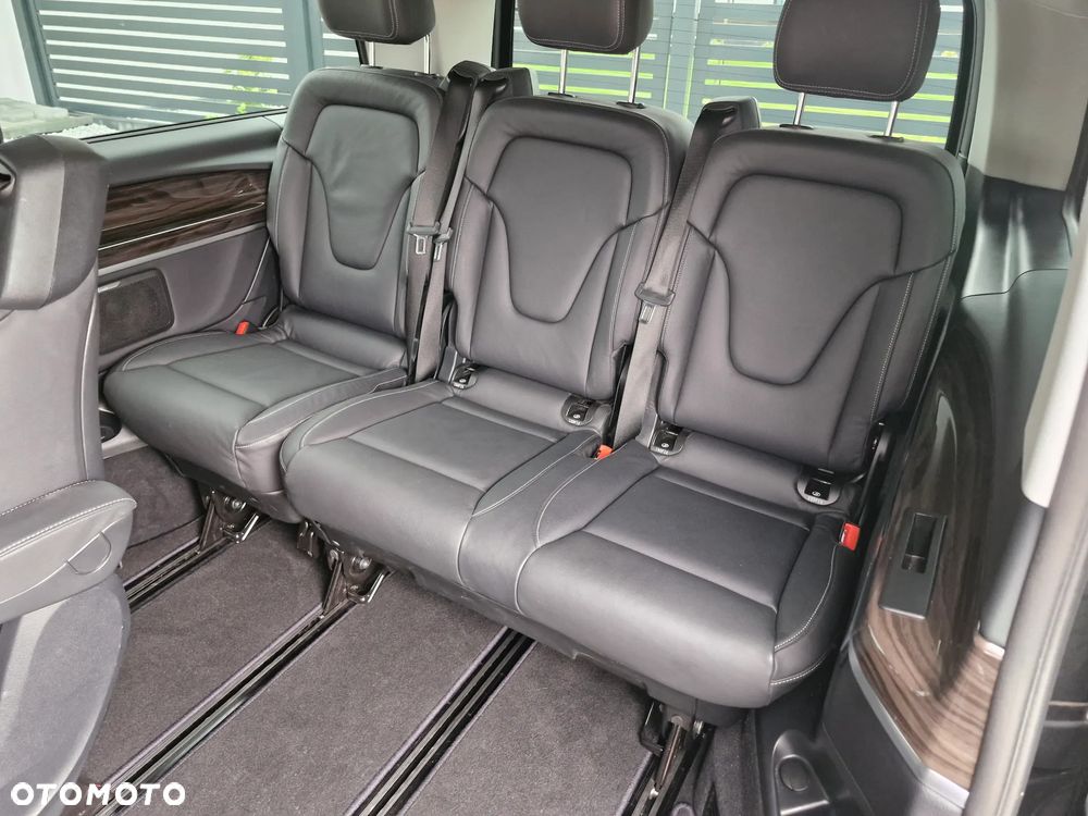 Mercedes-Benz Klasa V 300 d lang 4Matic 9G-TRONIC Avantgarde Edition - 28