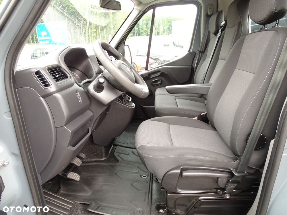 Renault MASTER  SKRZYNIA na bliźniaku - 24