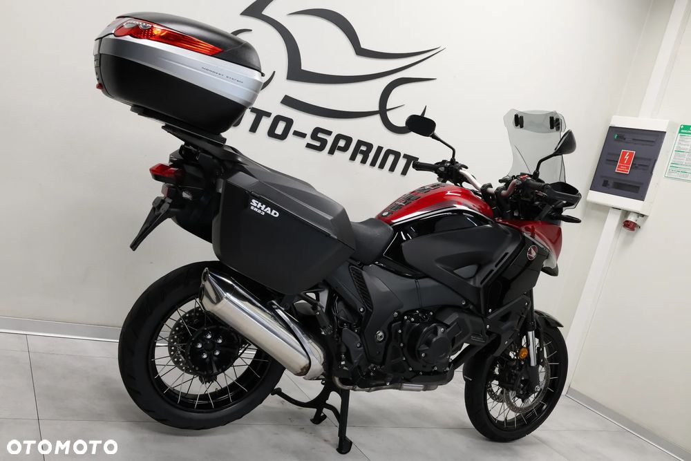 Honda VFR - 10
