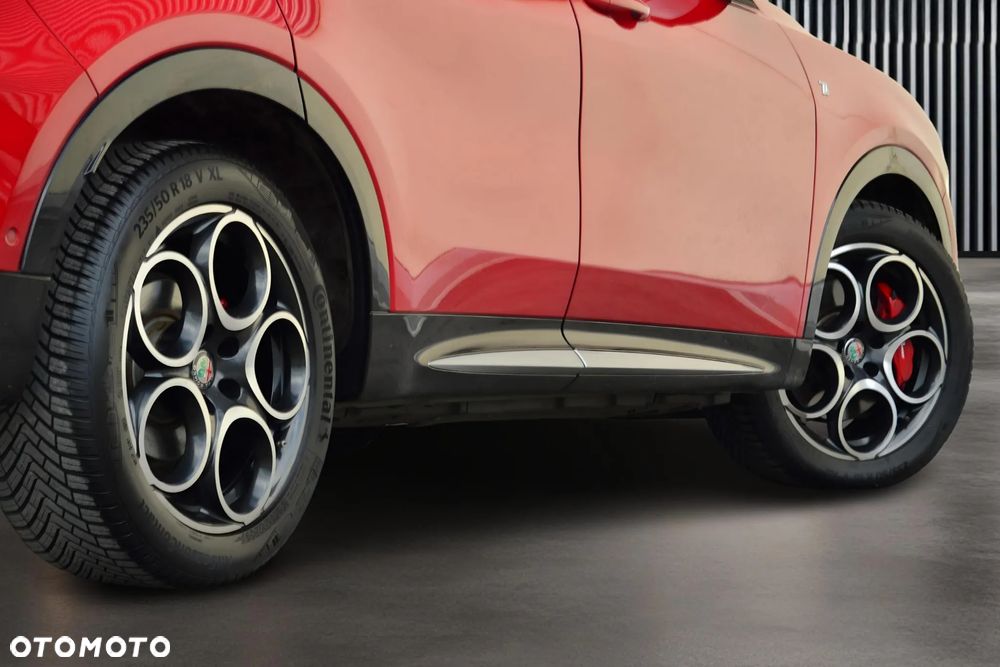 Alfa Romeo Tonale 1.5 T4 GSE mHEV TI DCT - 12