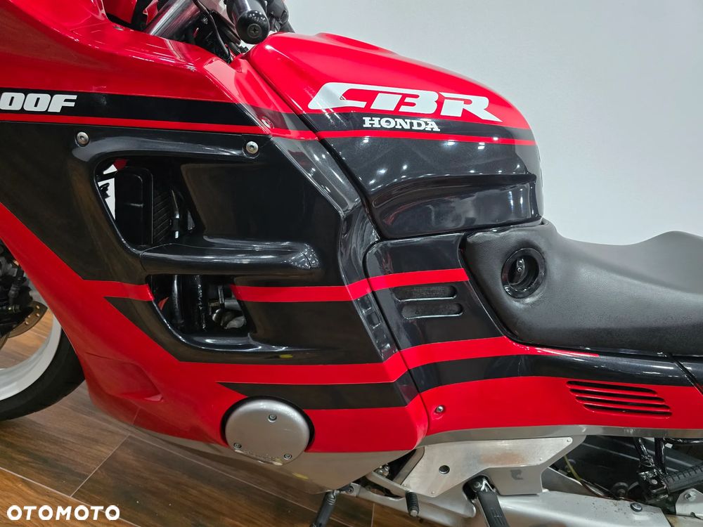 Honda CBR - 22