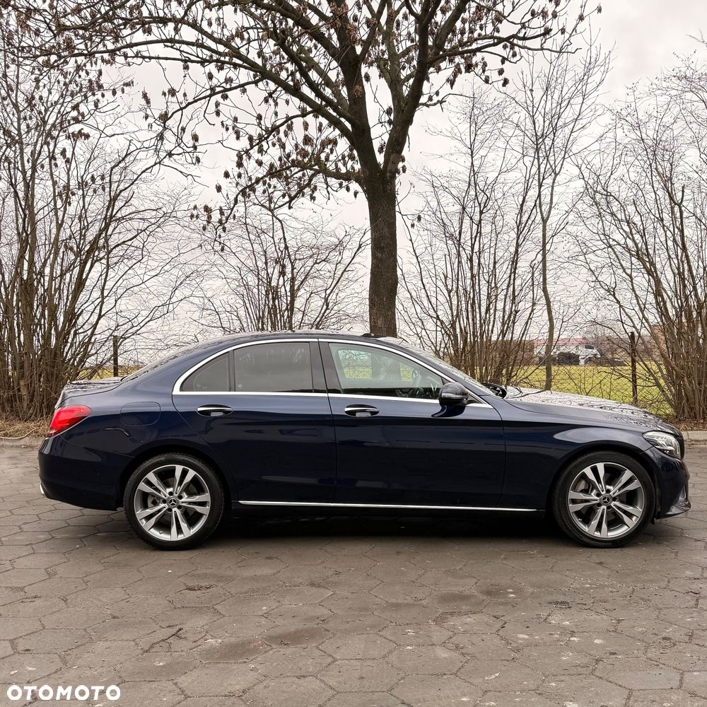 Mercedes-Benz Klasa C 300 9G-TRONIC Avantgarde - 6
