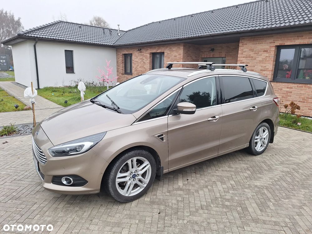 Ford S-Max 2.0 EcoBlue Titanium - 1