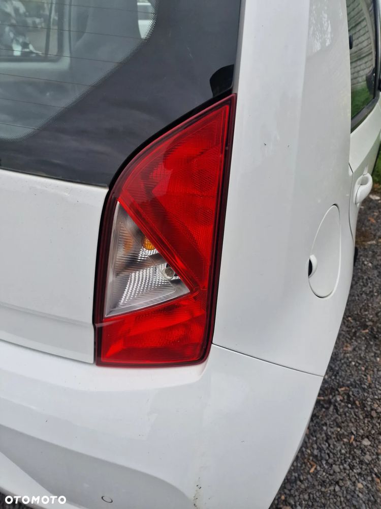 Lampa prawy tył seat  mii lift - 1